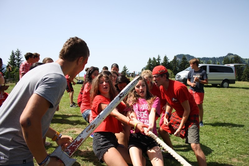 Village Camps International Summer Camp Leysin, Switzerland 2025-08-09 https://www.villagecamps.com/journals_admin/images/709-42-festival (290).jpg